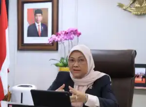 Menaker Pastikan Layanan Kartu Kuning Gratis