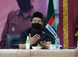 Arief Rosyid Ajak Anak Muda di Sumbar Dukung Konversi Bank Nagari ke Syariah