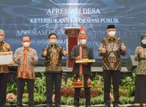 Gampong Blang Kolak 1 Raih Juara III Nasional Keterbukaan Informasi Publik