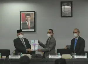 DPRA Resmi Terima Rancangan KUA-PPAS Tahun 2022