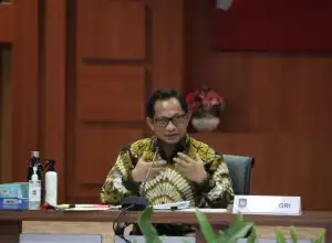 Mendagri Minta Pemerintah Aceh Tangkal Hoaks Soal Vaksin