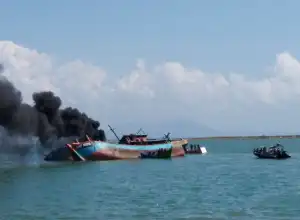 Masuk Secara Ilegal, Dua Kapal Nelayan Asing Ditenggelamkan