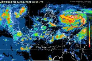 Surigae Tropical Cyclone Formed Around West Pacific, North of Papua