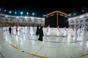 Jamaah Terawih di Masjidil Haram Terapkan Prokes Ketat