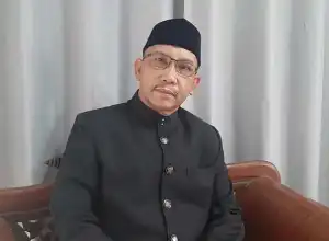 Lidah, Ludah dan Telunjuk Komisaris