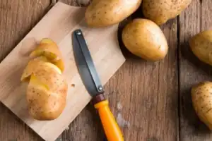 Yuk Cek! Manfaat Kulit Kentang Bagi Kesehatan