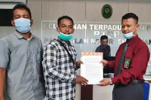 Massa Desak Pengadilan Segera Eksekusi PT Kalista Alam