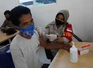 Sopir dan Kernet Angkutan Umum di Aceh Wajib Vaksin
