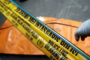 Polisi Evakuasi Temuan Kerangka Manusia ke RSUD Nagan Raya
