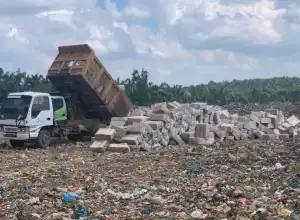 Bea Cukai Musnahkan 10,2 Juta Batang Rokok Ilegal