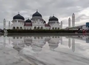 Masjid Bersejarah yang Bisa Dikunjungi Selama Ramadan di Aceh