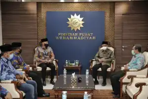 Temui Ketum Muhammadiyah, AHY Bahas Tantangan Demokrasi di Indonesia