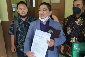 Dua Anak Gugat Ibunya karena Jual Rumah Warisan