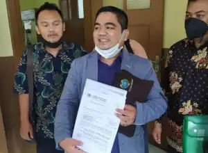 Dua Anak Gugat Ibunya karena Jual Rumah Warisan
