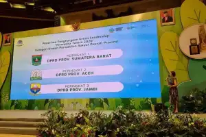 DPRA Terima Penghargaan Green Leadership dari Kementerian LHK