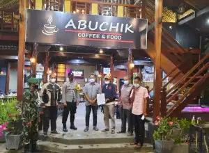 Keuchik di Kecamatan Baiturrahman Ingatkan Pelaku Usaha Tutup Pukul 21.00 WIB