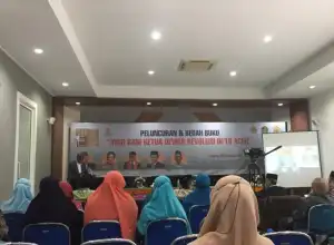 Rektor USK Luncurkan Buku Tokoh Revolusi DI/TII Aceh