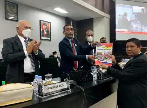 Ketua DPRA Ingatkan Gubernur Terkait Kemiskinan Hingga Target RPJMA