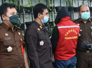 16 Tahun Buron, Deni Gumelar Akhirnya Ditangkap