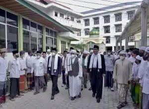 KH Mohammad Hidayat: BSI Mendukung Kelancaran Implementasi Qanun LKS di Aceh