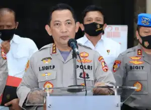 Rekam Jejak Komjen Listyo Sigit, Calon Kapolri Pilihan Jokowi