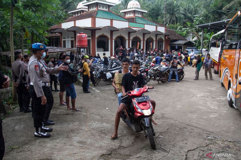 Warga Wadas yang Diamankan Polisi Kini telah Dipulangkan
