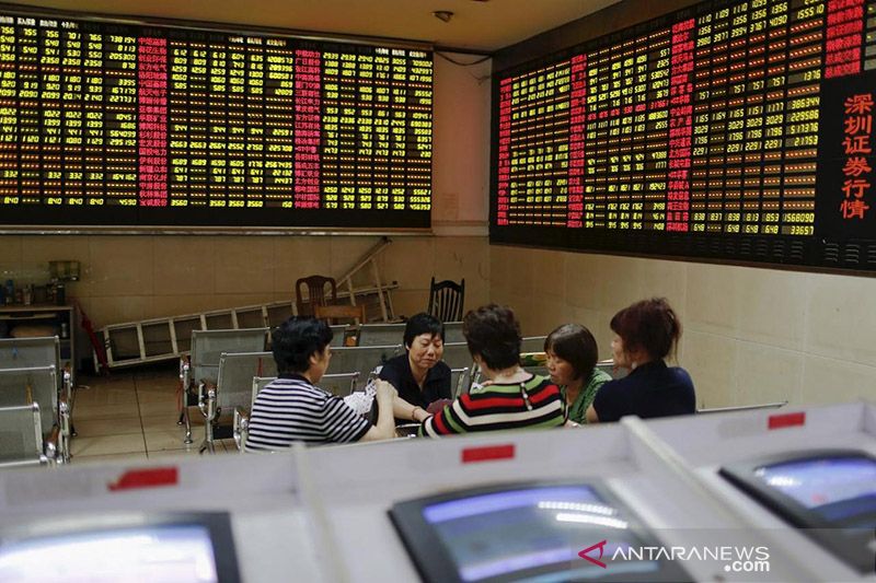 Saham China dibuka lebih tinggi, indeks Shanghai terkerek 0,45 persen