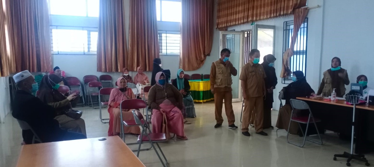 Sebanyak 144 Calon Jama’ah Haji Bener Meriah Divaksin Booster
