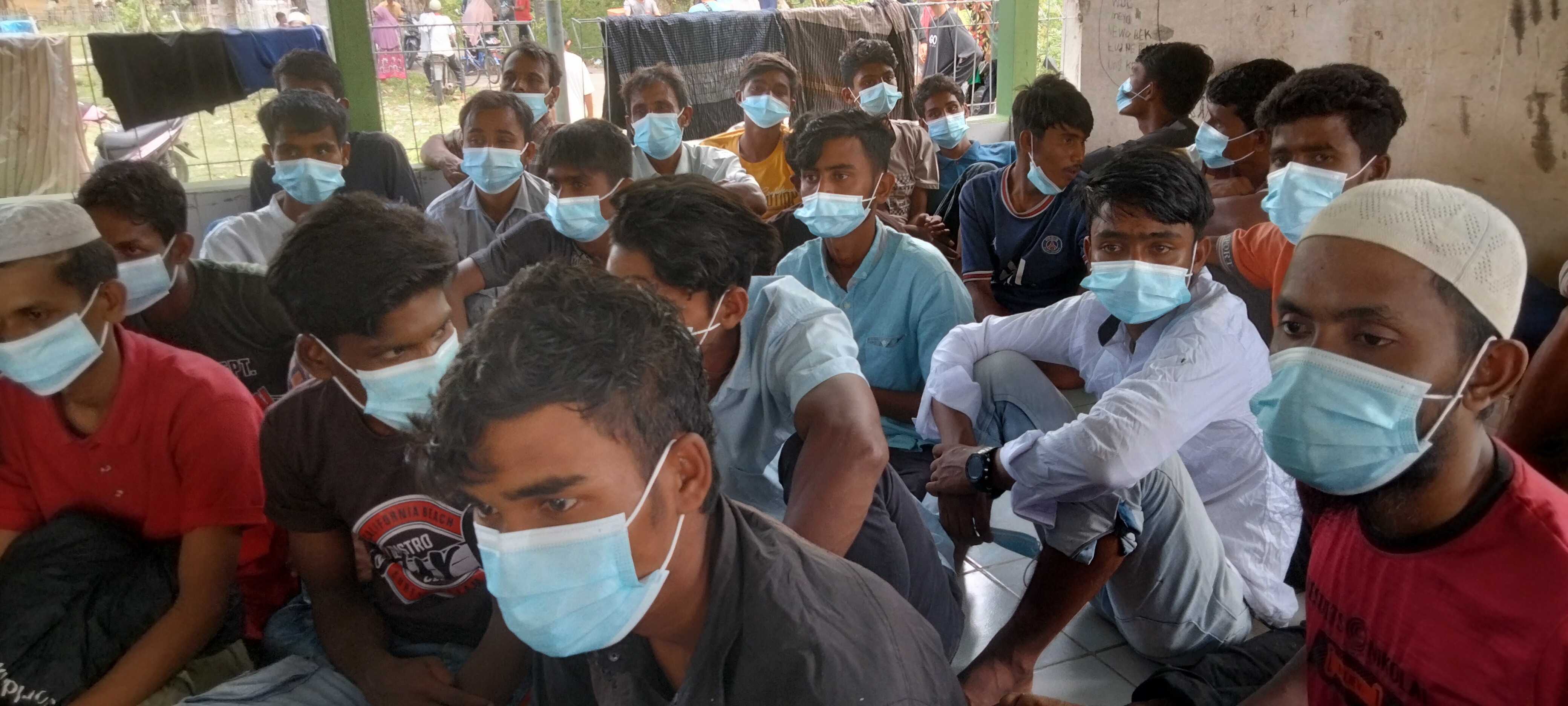 Ratusan Rohingya Terdampar di Bireuen Alami Gatal-Gatal