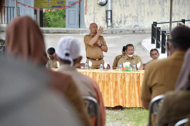 Dailami: Pegawai Harus Belanja di Pasar Rakyat Ini