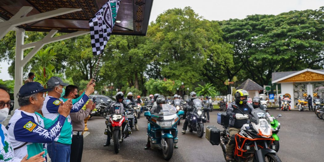Gubernur Aceh Lepas 32 Biker IMBI untuk Touring Napak Tilas Jejak Patriot