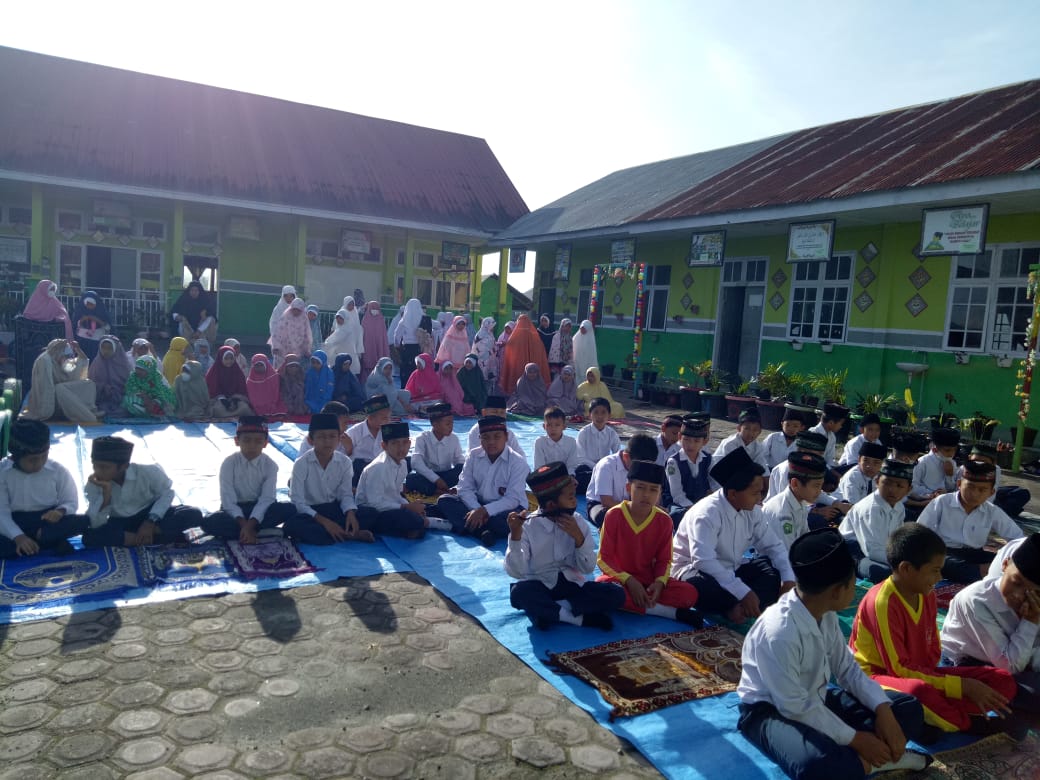 MIN 2 Bener Meriah Semarakkan Ramadhan Dengan Kegiatan Dinul Islam Selama 2 Pekan