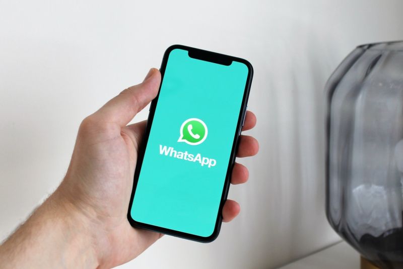 Mantan Eksekutif Menyesal Telah Jual WhatsApp ke Mark Zuckerberg