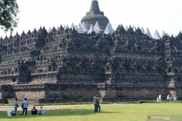 Tarif Masuk Candi Borobudur Tidak Jadi Dinaikkan