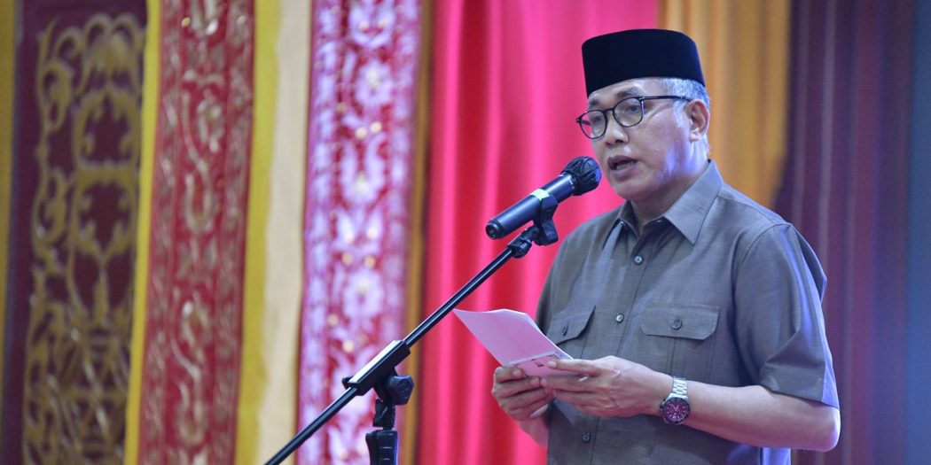Akhir Masa Jabatan Gubernur Aceh Nova Iriansyah Diakhiri Iringan Puisi