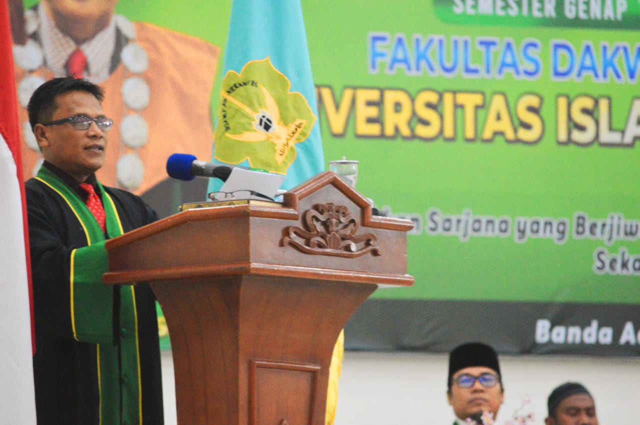 Salman Yoga S Tantang Sarjana UIN Ar-Raniry Banda Aceh Menulis Biografi Orang Tua