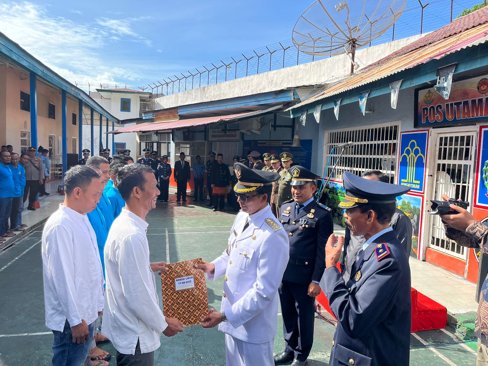 Bupati Aceh Selatan Berikan SK Remisi Umum Kepada 135 Narapidana Rutan Kelas IIB Tapaktuan