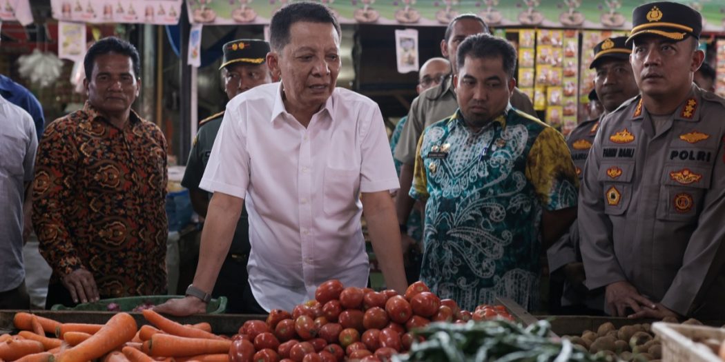 Gubernur Aceh Tinjau Pasar Lambaro