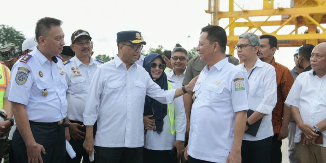 Menteri Perhubungan Tinjau Pelabuhan PT PIM untuk Operasional Produksi Pupuk NPK