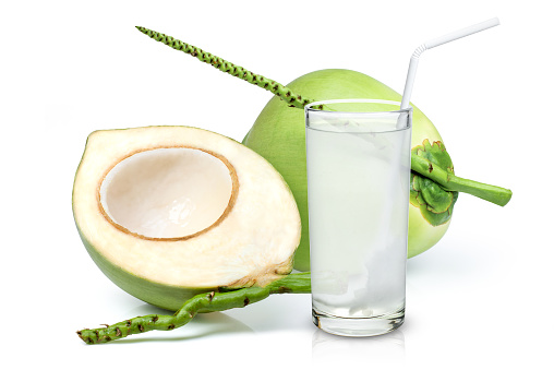 Air Kelapa Mampu Menjadi Obat Keracunan Makanan