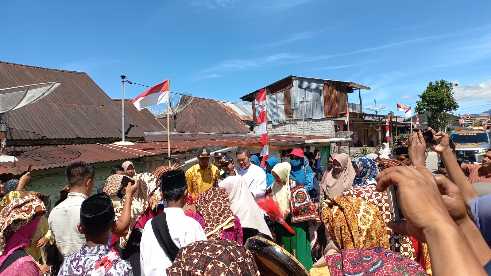 Ikuti Lomba Antar Dusun, Tiga Dusun di Delung Tue Ditinjau Tim Penilai