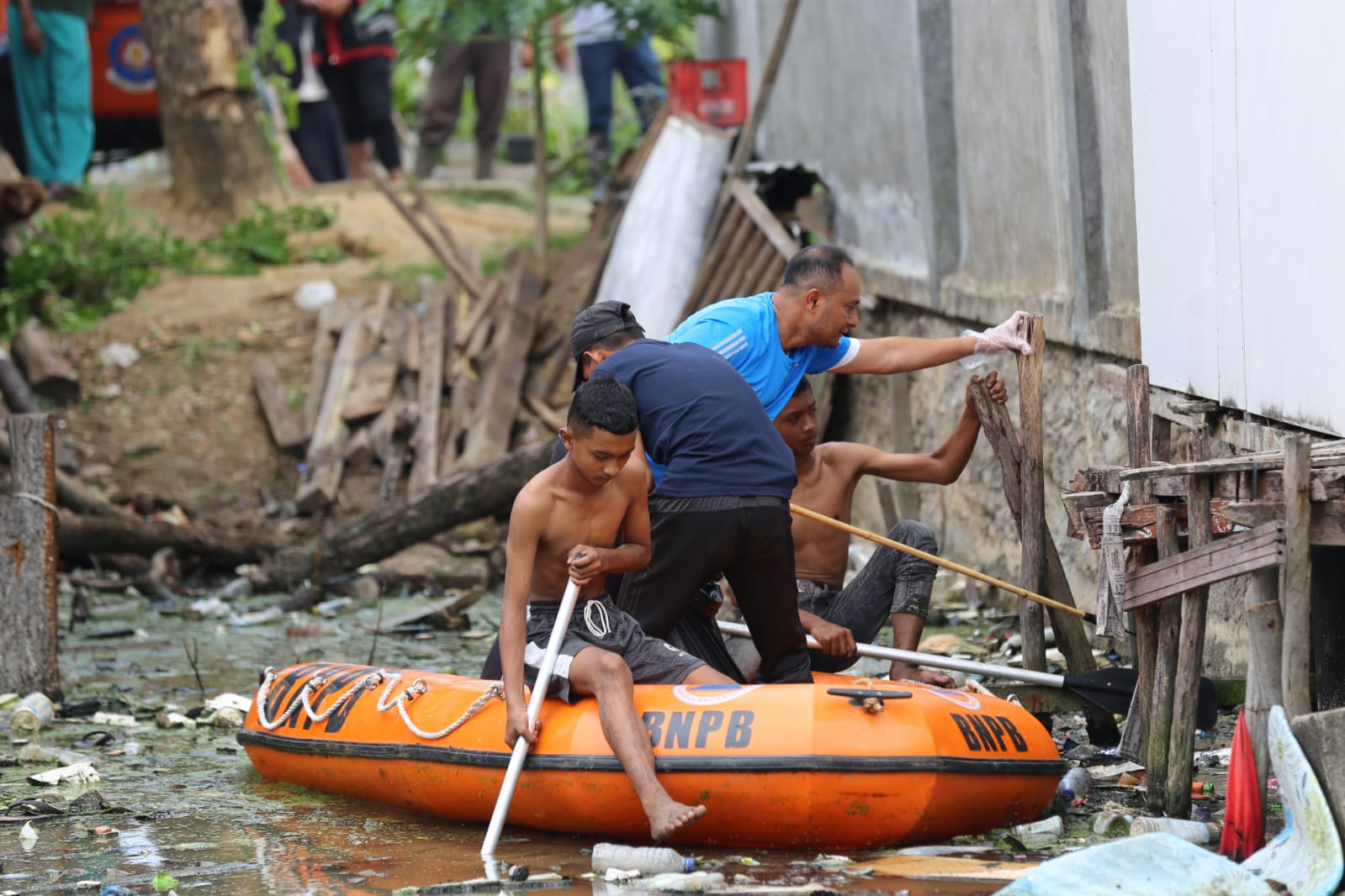 Aksi Bersih di Permukiman Kumuh di Pusong Hasilkan 7 Ton Sampah
