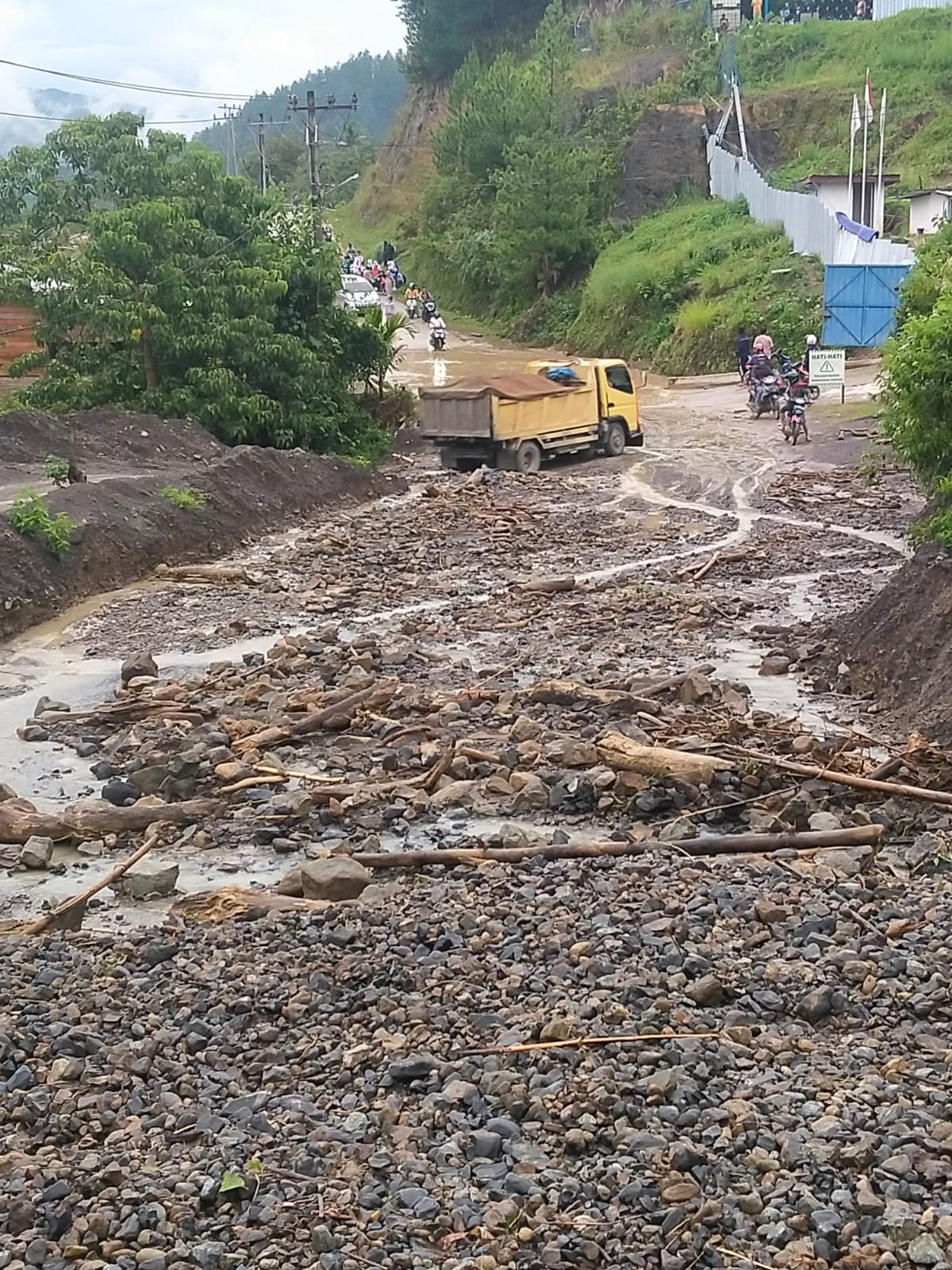 Masyarakat Tungel Baru, Rikit Gaib Sesalkan Sikap Dinas PUPR Gayo Lues