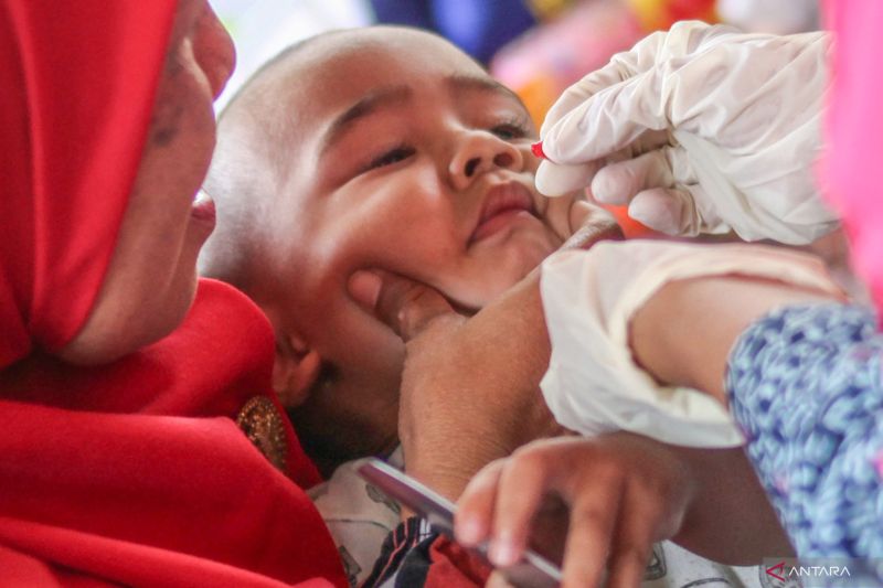 Ahli Respirologi Sebut Vitamin A Bantu Lindungi Anak dari Pneumonia