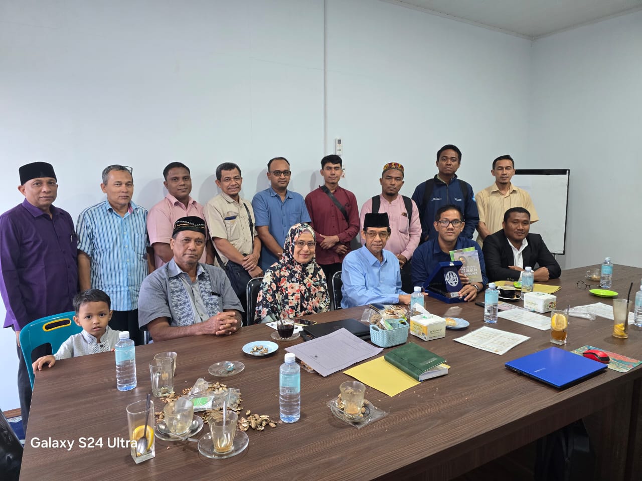 Anggota IKAPI Aceh Temu Ramah dengan Tim Perpustakaan KITLV-Jakarta