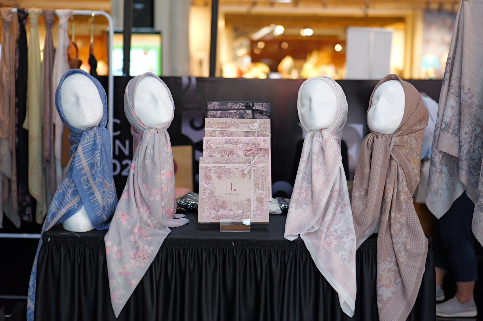 Keren! Desainer Aceh Diundang Ikut Fashion Show di Paris