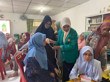 USK Edukasi Penggunaan Kosmetik Bagi Warga Kopelma Darussalam