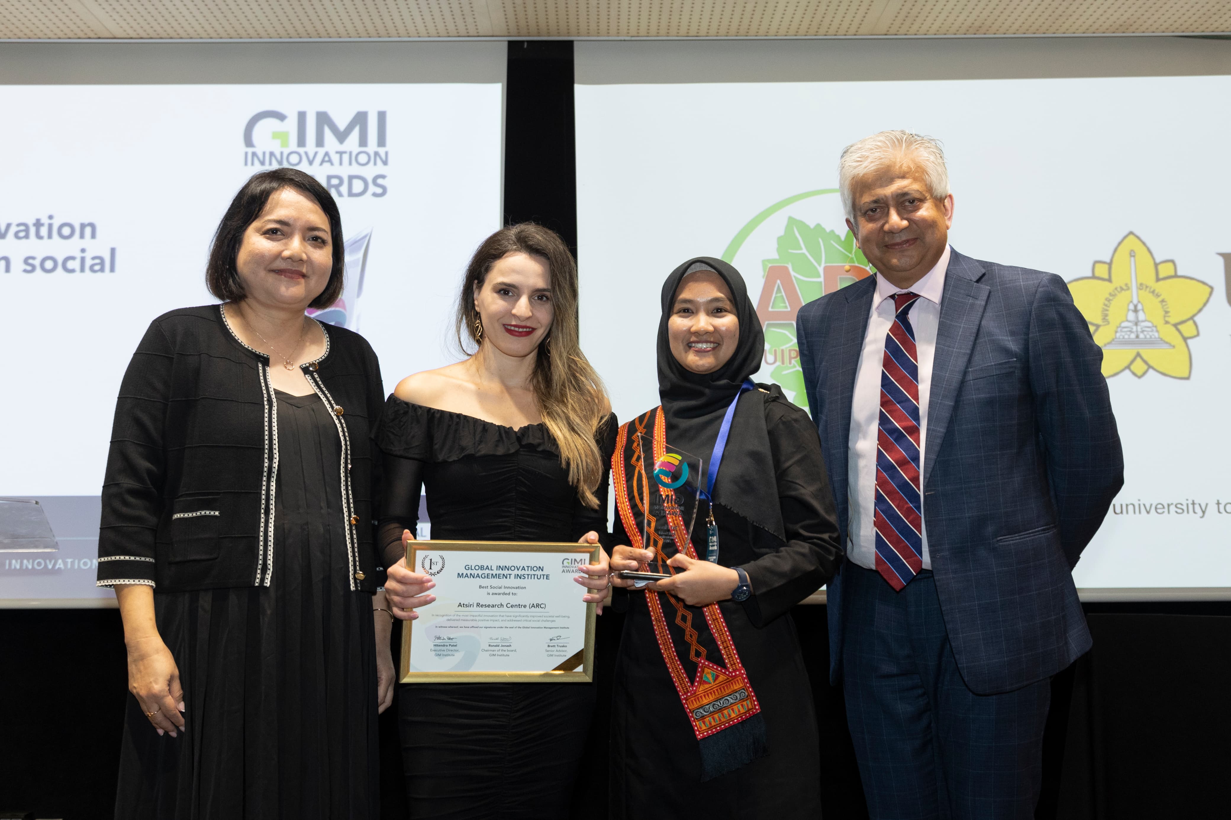 ARC USK Raih Juara 1 Global Innovation Awards di Spanyol