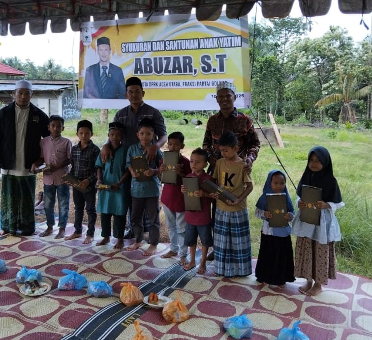 Anggota DPRK Aceh Utara Abuzar, Gelar Buka Puasa Bersama dan Santuni Anak Yatim di Sawang