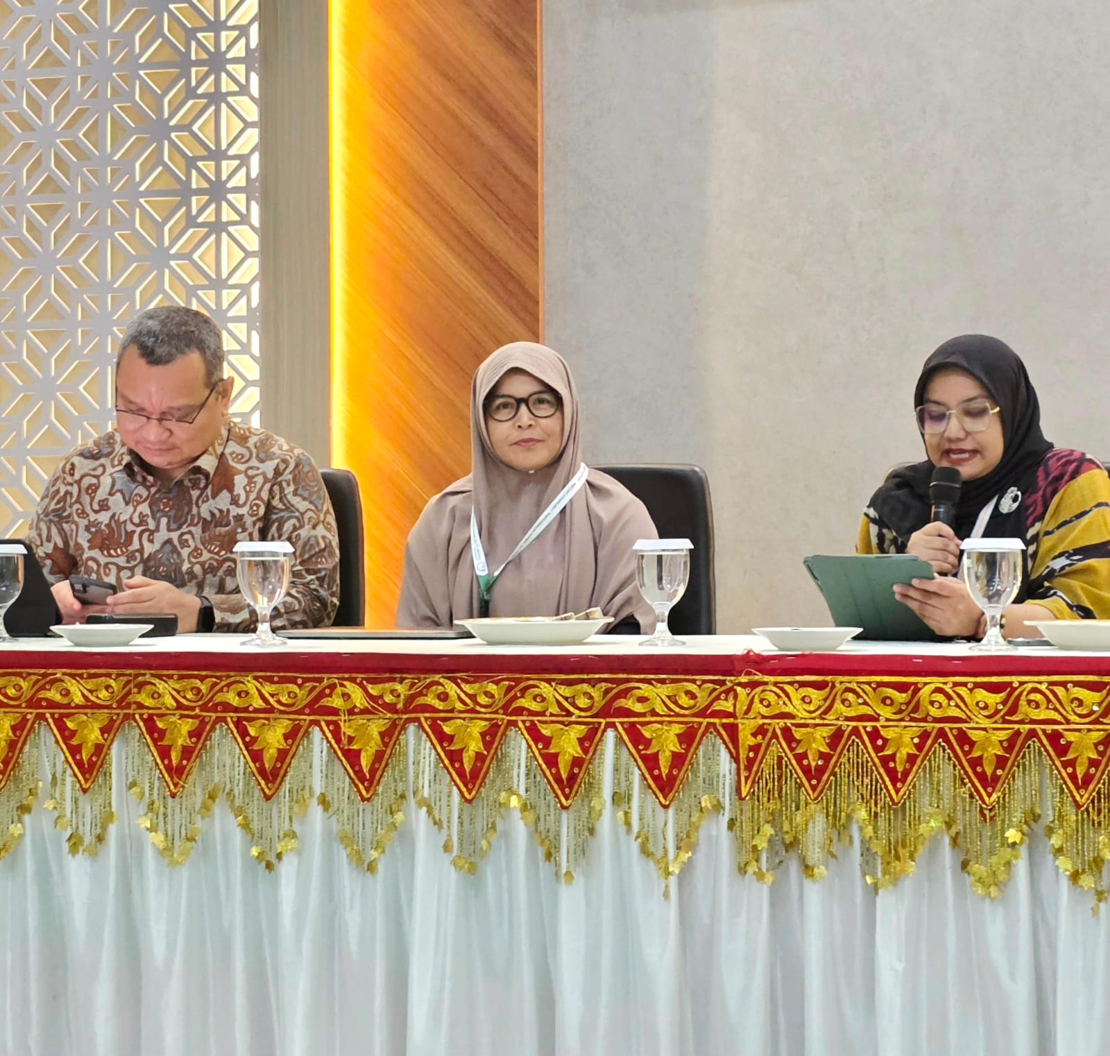 Pakar 5 Negara Bahas Nilam dalam IconPEORI 2025 di Aceh